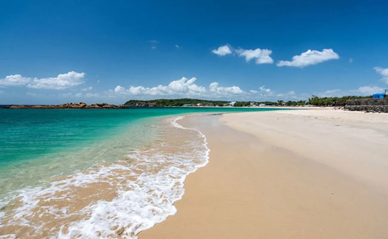 Nilaveli Beach